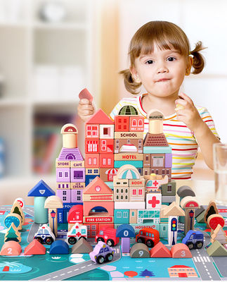 2700g Kayın Ahşap Şehir Yapı Taşları 115pcs Ahşap Tuğla Oyuncaklar