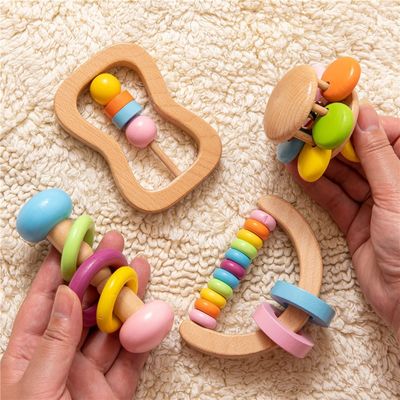 Çıngırak Yatıştırıcı 11.6 cm Ahşap Diş Çıkarma Oyuncak Ahşap Çıngırak Diş Kaşıyıcı Gıda Sınıfı