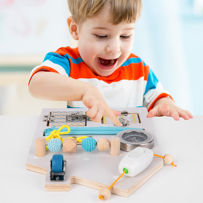 Katlanır Montessori Ahşap Meşgul Tahta Yaşam Becerileri Eğitimi Kilidini Aç
